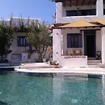 Patriko * Skyros